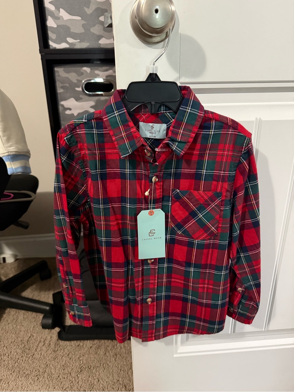 Class Club Red & Green Plaid Button-Down Shirt size 5T